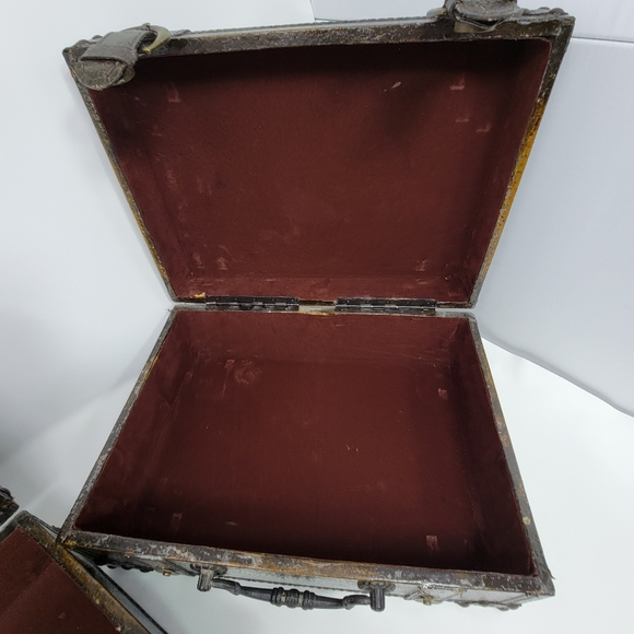 Vintage Stacking Trunks, Antique Decor Storage - Picture 3 of 9